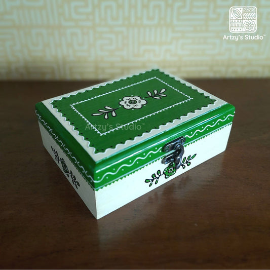 Olive Green With Off-white Color Wooden Jewellery Box Square Shape Medium Size