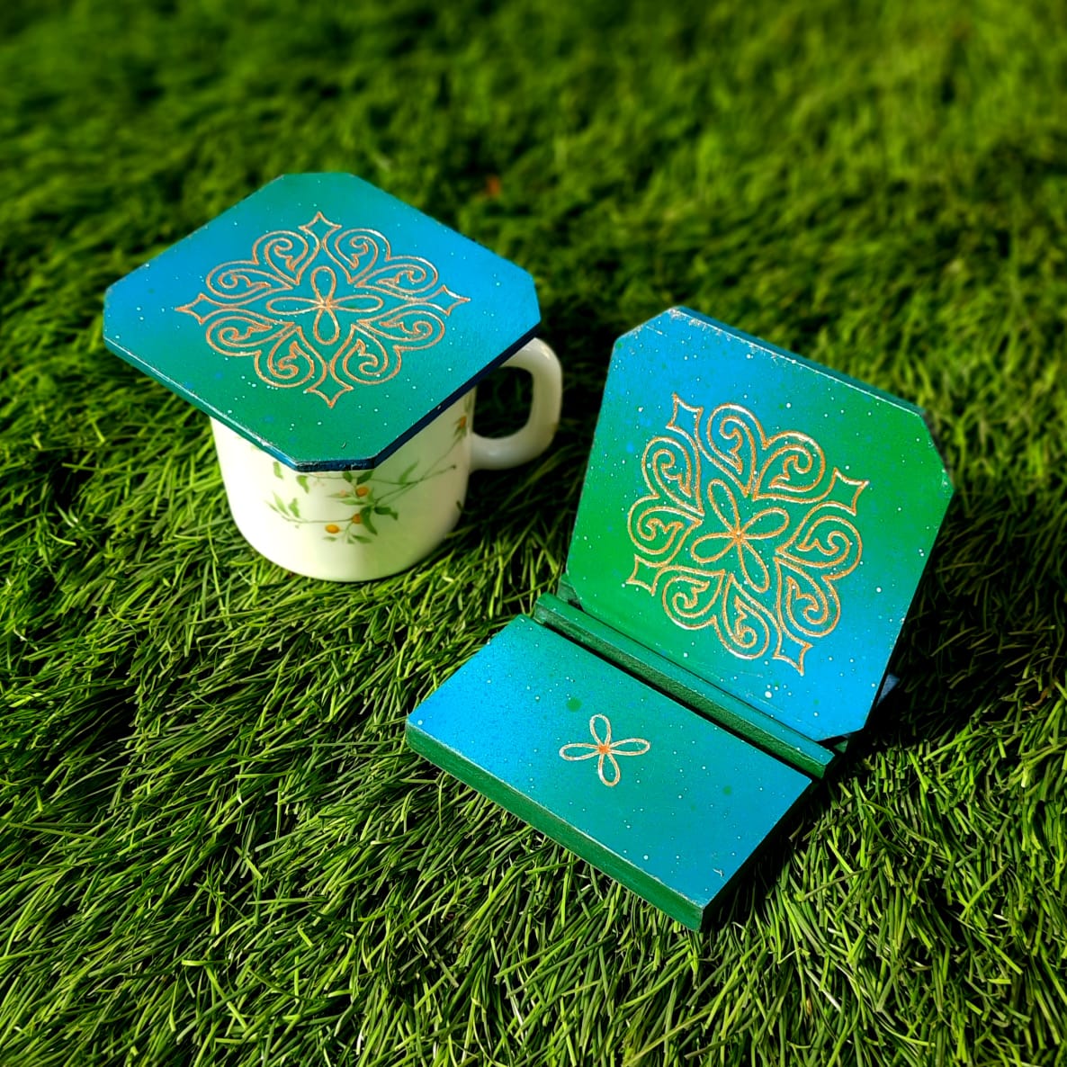 Set of 2 Octagon Tea Coasters Holder